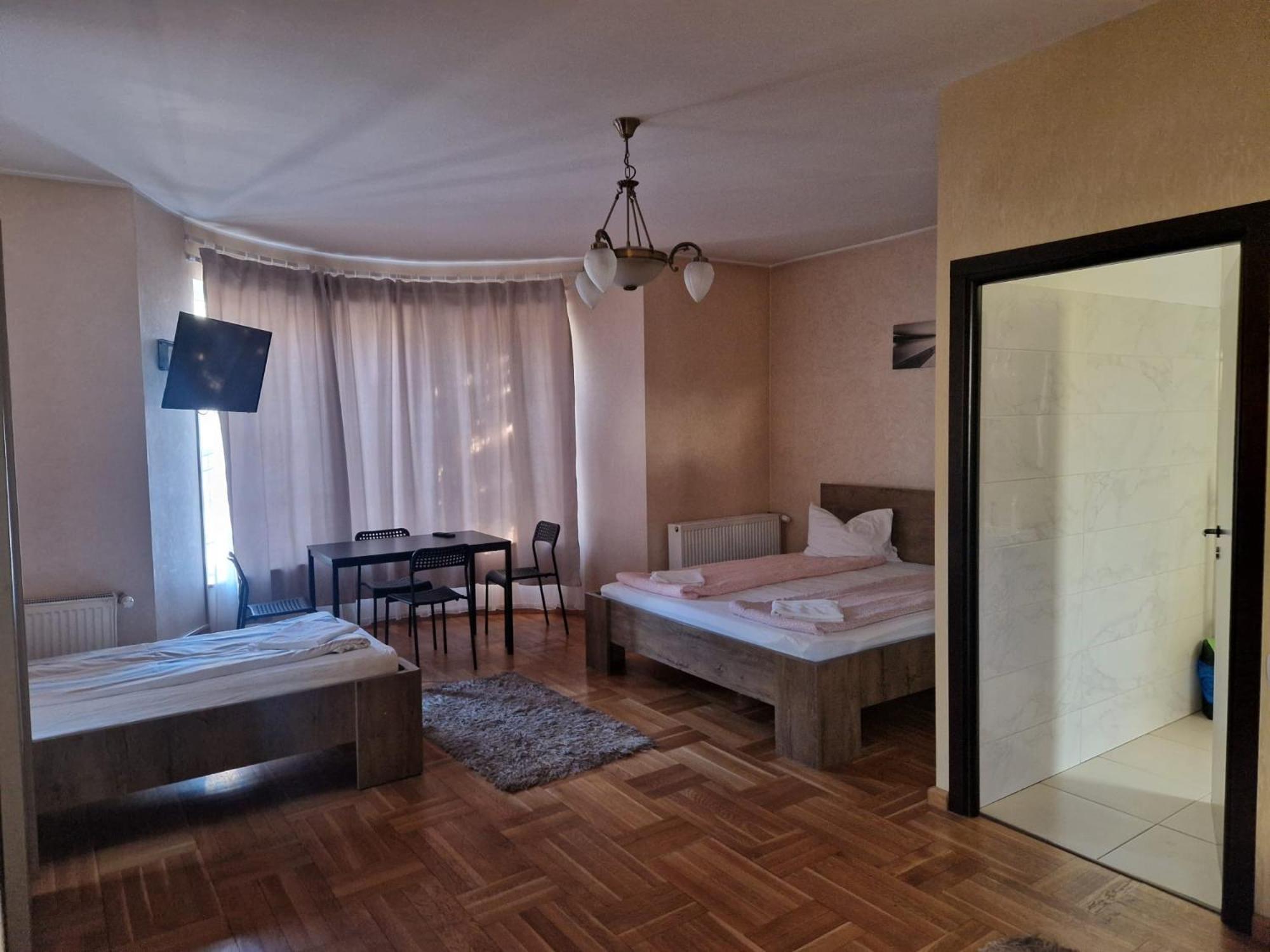 Bigcitty Rooms Cluj-Napoca Extérieur photo